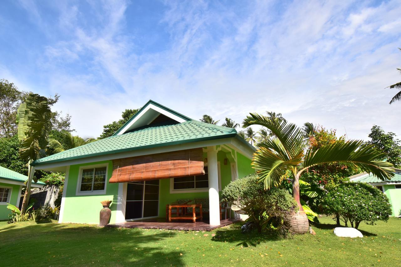 Greenland Residence House Zamboanguita  エクステリア 写真