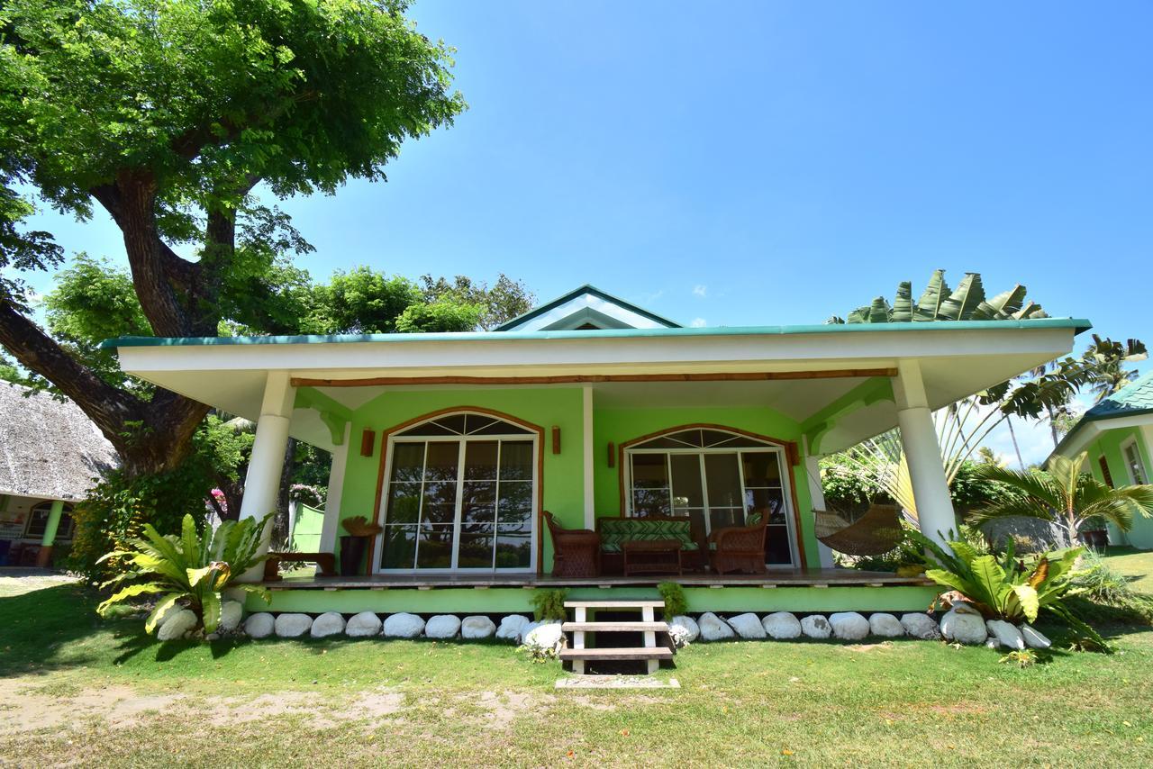 Greenland Residence House Zamboanguita  エクステリア 写真