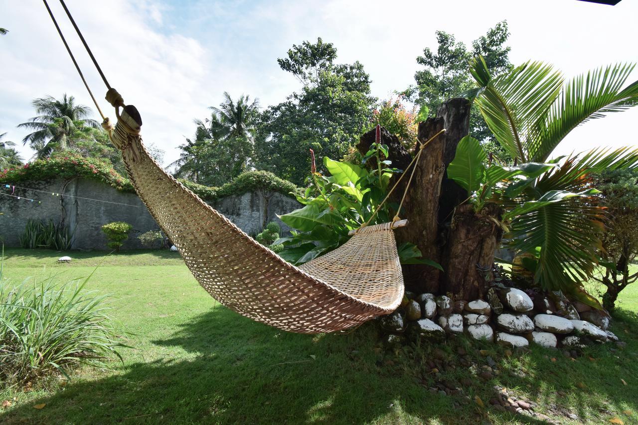 Greenland Residence House Zamboanguita  エクステリア 写真
